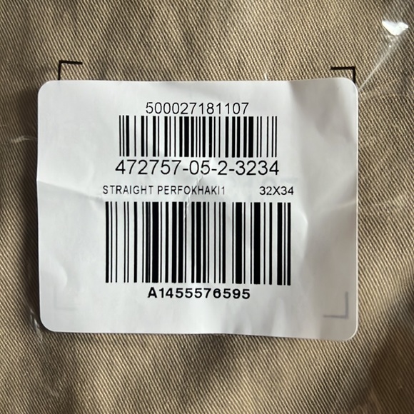 COPY - 32x34 🆕GAP Straight Performance Khakis New With tags - Picture 2 of 4